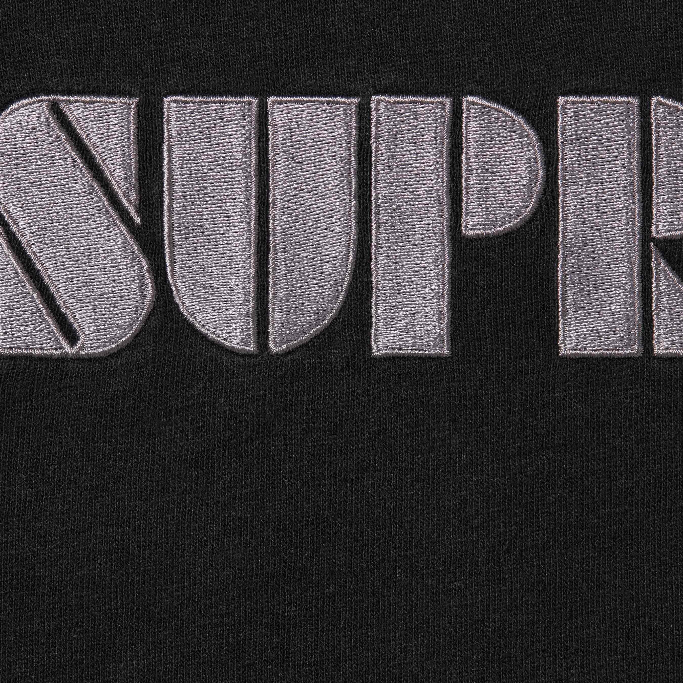 Stencil Embroidered S/S Top view 13